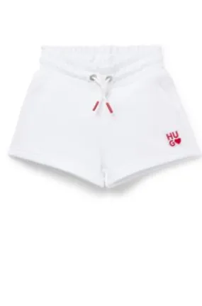 Shorts para niños en felpa de rizo con detalles de logo